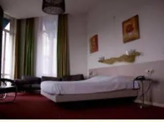Hotel Antigone Antwerpen 3*,